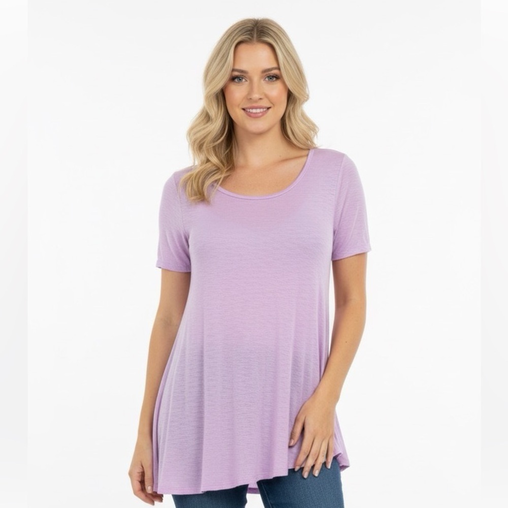 T.LA by Anthropologie lavender color shirt size small